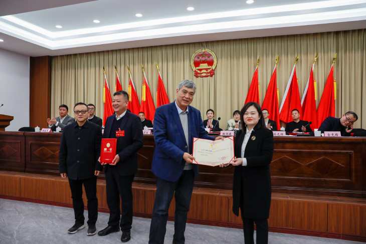 1640590242352743.jpg 501.jpg